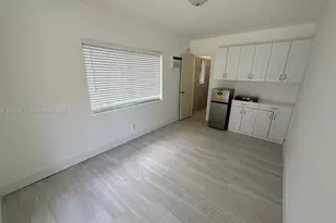 930 SW 29th St, Fort Lauderdale, FL 33315 - Photo 1