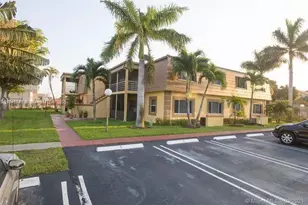 8900 NW 38th Dr, Coral Springs, FL 33065 - Photo 1