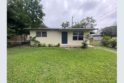 2446 Johnson St, Hollywood, FL 33020 - Photo 1