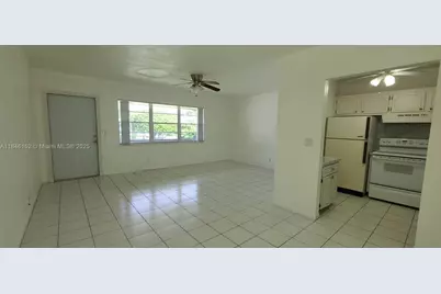 63 Waltham C #63, West Palm Beach, FL 33417 - Photo 1