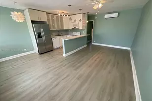 2716 NE 30th Pl, Fort Lauderdale, FL 33306 - Photo 1