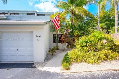 7850 SW 86th St #13, Miami, FL 33143 - Photo 1