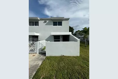 483 NW 19th St #362, Miami, FL 33136 - Photo 1