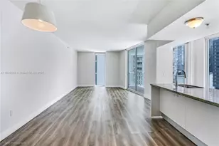 185 SW 7th St, Miami, FL 33130 - Photo 1