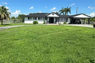 925 NE 18th, Belle Glade, FL 33430 - Photo 1