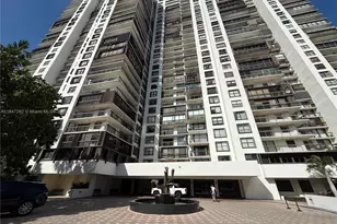 2333 Brickell Ave, Miami, FL 33129 - Photo 1