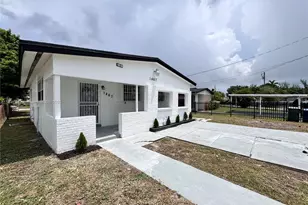 1467 NW 154th St, Miami Gardens, FL 33054 - Photo 1