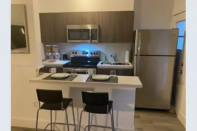 734 NW 80th St #5, Miami, FL 33150 - Photo 1