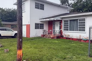 3753 Washington Ave, Miami, FL 33133 - Photo 1