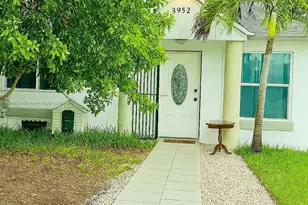 3952 NW 182nd Ln, Miami Gardens, FL 33055 - Photo 1