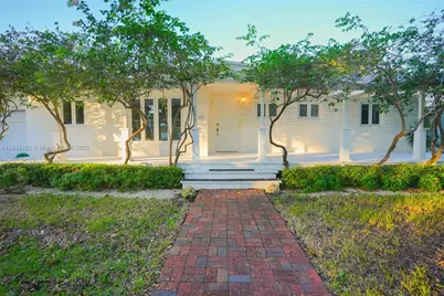 355 Redwood Ln, Key Biscayne, FL 33149 - Photo 1