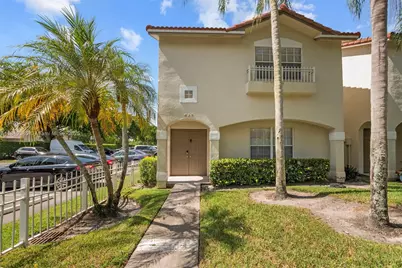 625 NW 109th Ave, Pembroke Pines, FL 33026 - Photo 1