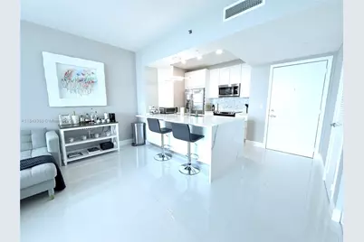 951 Brickell Ave #3402, Miami, FL 33131 - Photo 1
