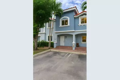 11651 NE 18th Dr #11651, North Miami, FL 33181 - Photo 1