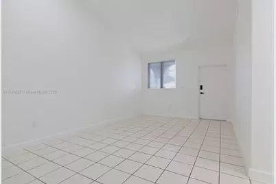 1663 SE 27th Dr #208, Homestead, FL 33035 - Photo 1