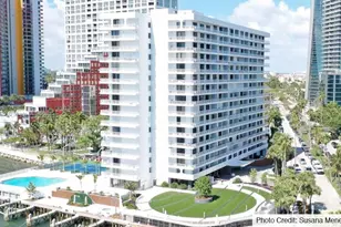 200 SE 15th Rd, Miami, FL 33129 - Photo 1