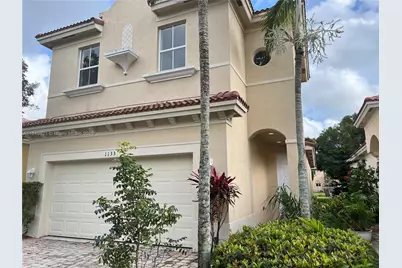 1133 NE 40th Rd, Homestead, FL 33033 - Photo 1