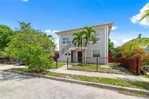 1040 17th St, West Palm Beach, FL 33407 - Photo 1