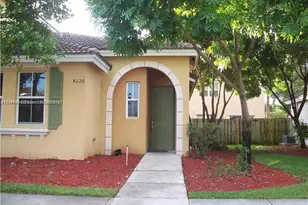 4220 NE 9th St, Homestead, FL 33033 - Photo 1