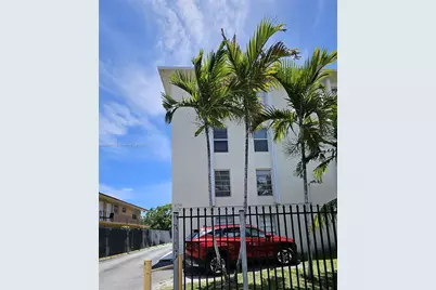 2138 SW 6 St #403, Miami, FL 33135 - Photo 1