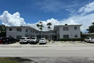 2435 Van Buren St, Hollywood, FL 33020 - Photo 1