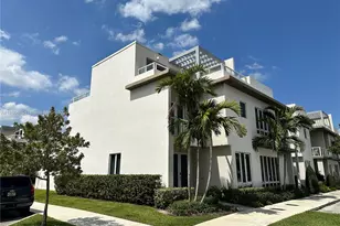 10362 NW 66th St, Doral, FL 33178 - Photo 1