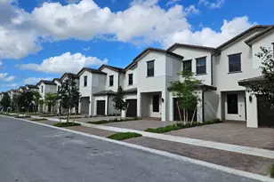 257 SW 159th Way, Pembroke Pines, FL 33027 - Photo 1