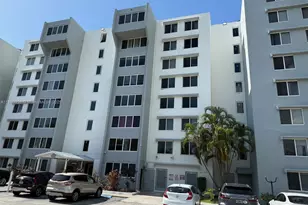 9001 SW 77th Ave, Miami, FL 33156 - Photo 1