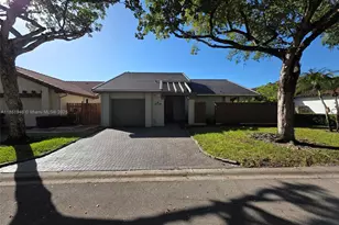 2320 Dover, Weston, FL 33326 - Photo 1