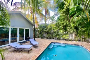 2558 Trapp Ave, Coconut Grove, FL 33133 - Photo 1