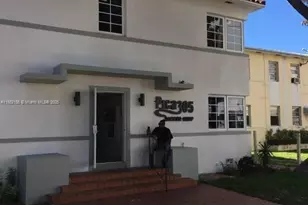 7116 Bay Dr, Miami Beach, FL 33141 - Photo 1