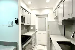 1431 S 14th Ave, Hollywood, FL 33020 - Photo 1