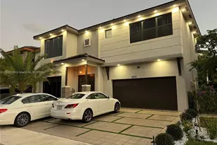 8910 NW 160th Terrace, Miami Lakes, FL 33018 - Photo 1