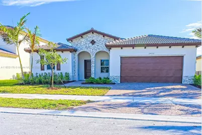 2425 SE 23rd Rd, Homestead, FL 33035 - Photo 1