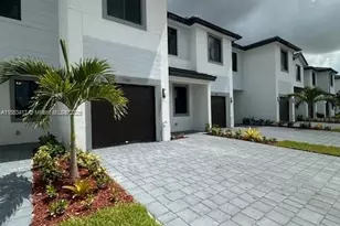 19109 SW 344th Ter, Homestead, FL 33034 - Photo 1