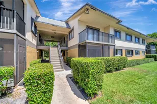 567 Trace Cir, Deerfield Beach, FL 33441 - Photo 1