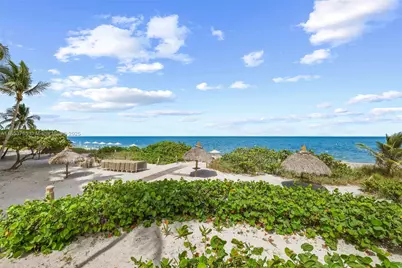 1121 Crandon Blvd #E802, Key Biscayne, FL 33149 - Photo 1