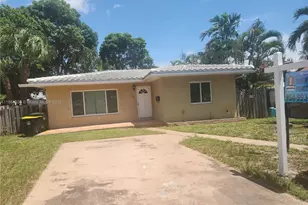212 SW 13th St, Dania Beach, FL 33004 - Photo 1