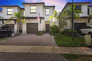 25343 SW 109th Ave, Homestead, FL 33032 - Photo 1