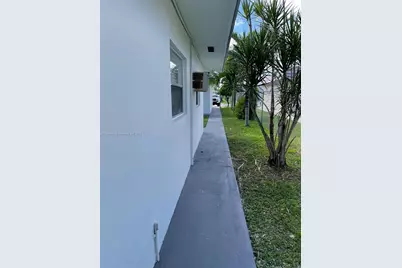 3970 NW 30th Ter #5, Lauderdale Lakes, FL 33309 - Photo 1