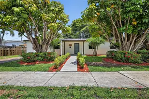 5711 SW 92nd Ave, Miami, FL 33173 - Photo 1