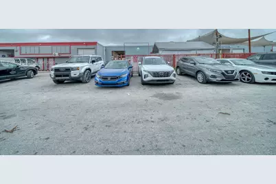 Turnkey Auto Body Shop For Sale in Prime Hialeah Location, Hialeah, FL 33147 - Photo 1