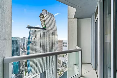 475 Brickell Ave #4708, Miami, FL 33131 - Photo 1