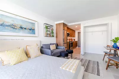 1950 W 49th St #264, Hialeah, FL 33012 - Photo 1