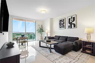 2641 N Flamingo Rd, Sunrise, FL 33323 - Photo 1