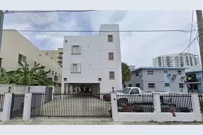 561 SW 2nd St #101, Miami, FL 33130 - Photo 1