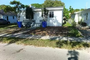 1123 N 17th Ct, Hollywood, FL 33020 - Photo 1