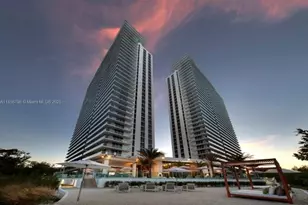 16385 Biscayne Blvd, North Miami Beach, FL 33160 - Photo 1