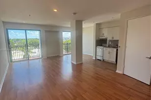 5789 SW 72nd St, South Miami, FL 33143 - Photo 1