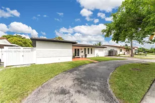 1730 SW 102nd Ave, Miami, FL 33165 - Photo 1